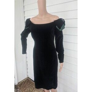 Vintage 80s Green Velvet Gown Off Shoulder Formal Romantic Dress 8 S